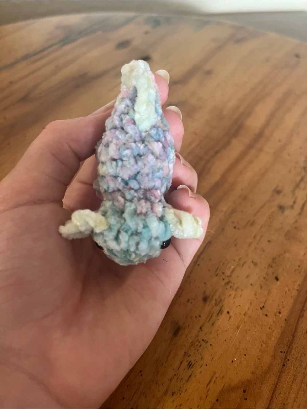 Handmade crocheted Baby axolotl - Picture 4 of 6